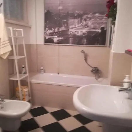 Apartment In Bellano - Lombardei 40743
