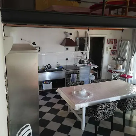 Apartment In Bellano - Lombardei 40743