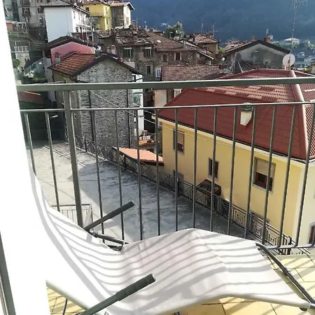 Apartment In Bellano - Lombardei 40743
